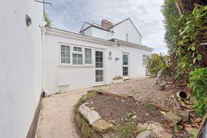 Photo 14- click for photo gallery